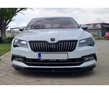 Спойлер за предна броня Maxton design за Skoda Superb (2015-2019)